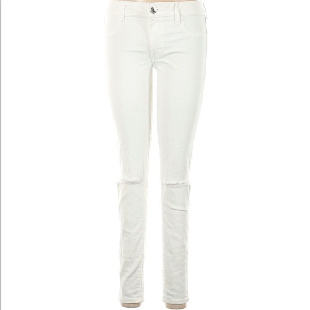 American Eagle Outfitters Jeans.